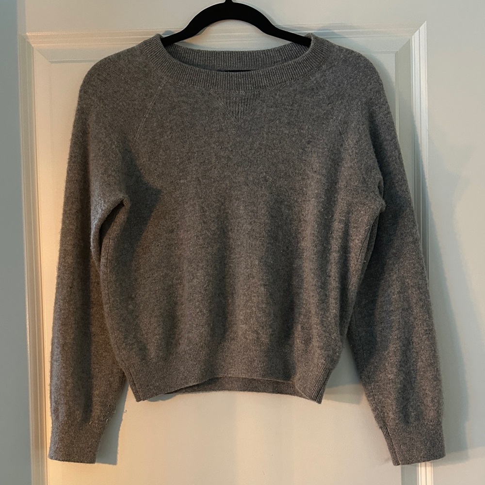 Quince Heather Gray Cashmere Crew Neck Sweater